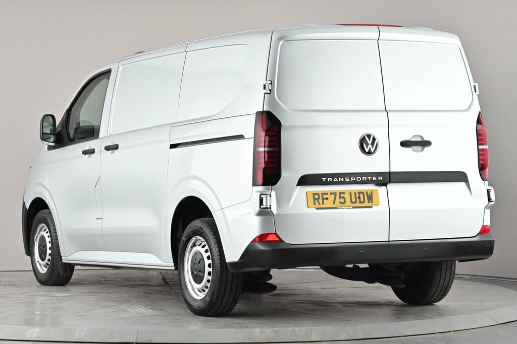 Volkswagen Transporter T32 Panel Van Commerce Swb 150 Ps 2.0 Tdi 8Sp Grey #2