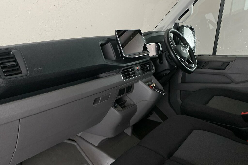 Volkswagen Crafter Cr35 Panel Van Commerce Plus Mwb 177 Ps 2.0 Tdi 8S Grey #2