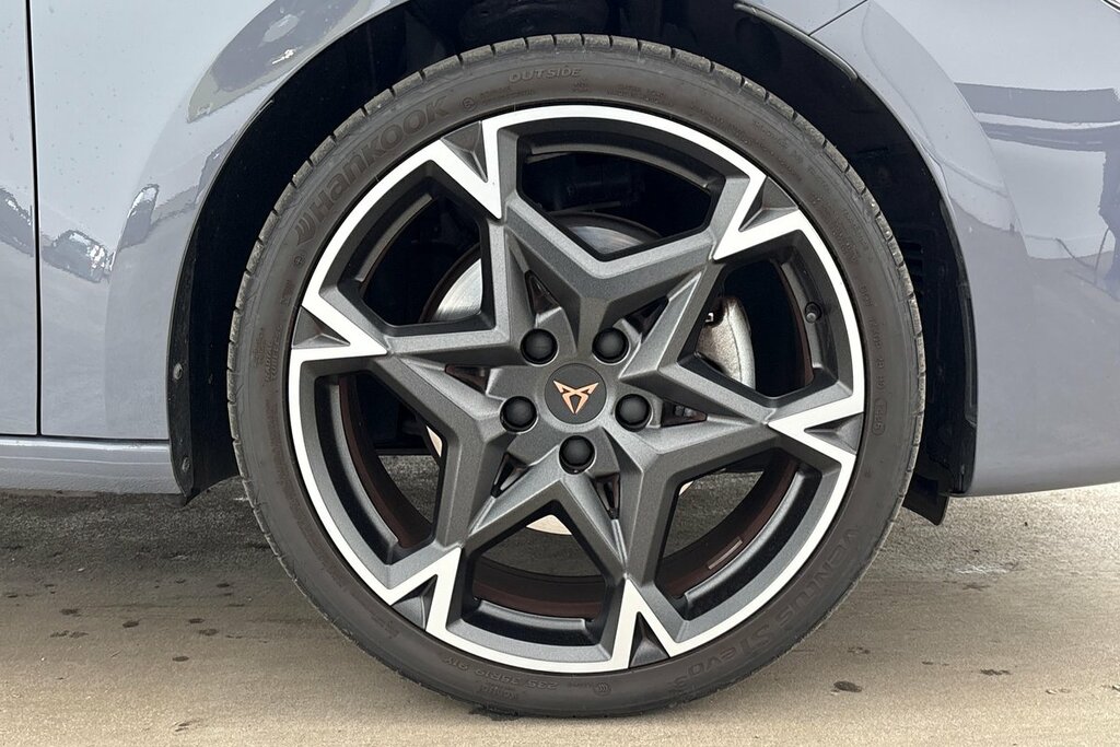 Cupra Leon V2 1.5 Etsi 150 7-Speed Grey #5