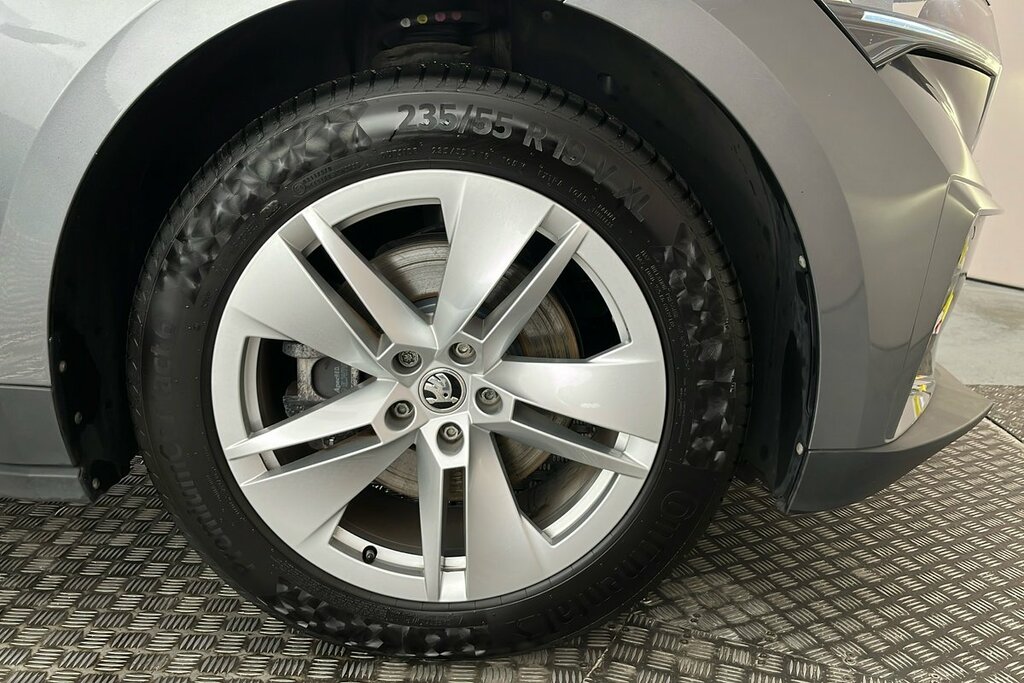 Skoda ENYAQ 60 62 Kwh 179 Ps Single Speed Grey #5