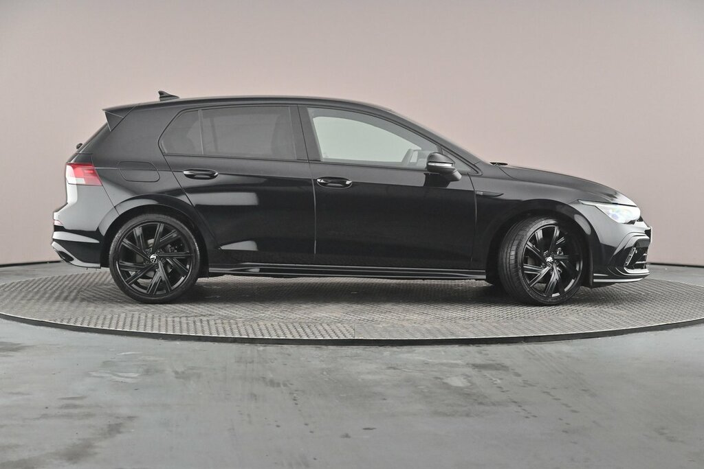 Volkswagen Golf 8 Black Edition 1.5 Tsi 150Ps 6-Speed Black #4