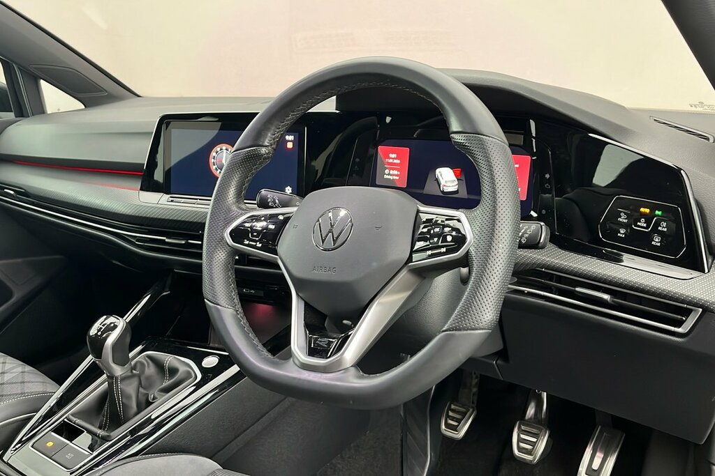 Volkswagen Golf 8 Black Edition 1.5 Tsi 150Ps 6-Speed Black #6