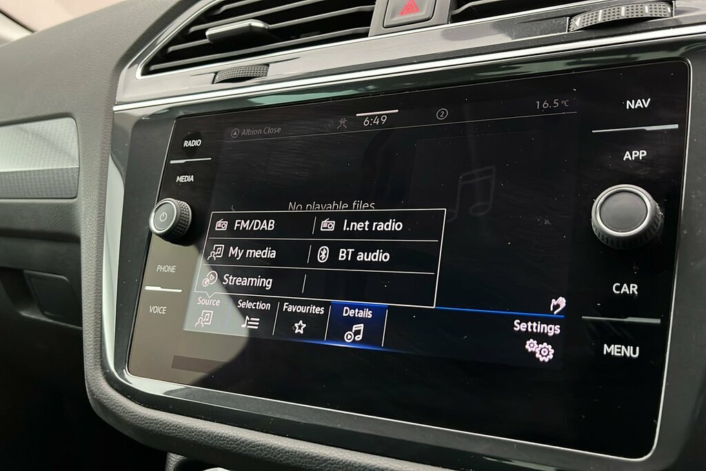Volkswagen Tiguan Elegance Blue #15