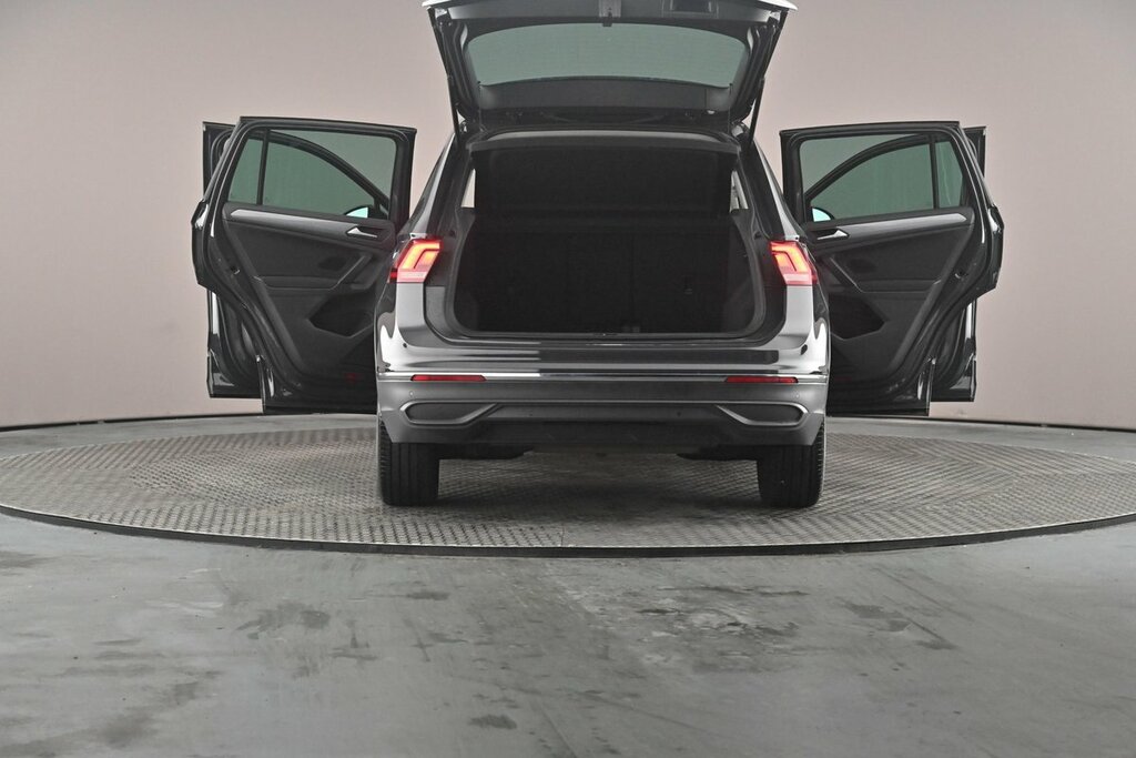 Volkswagen Tiguan Elegance Blue #41