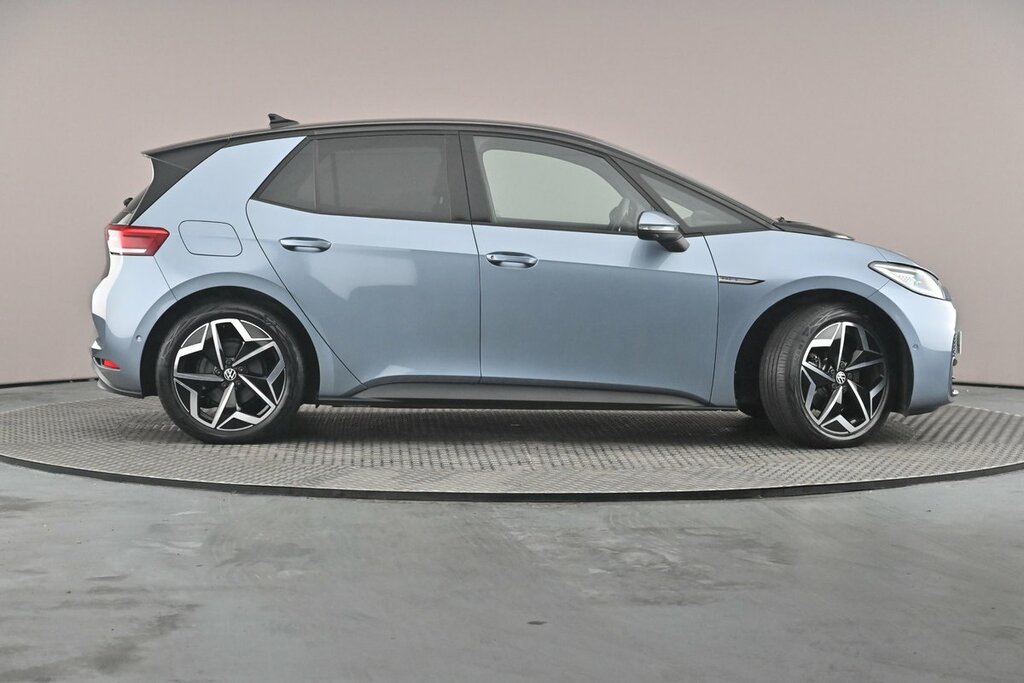 Volkswagen ID.3 Tour 77Kwh Pro S 204Ps 1-Speed Blue #4