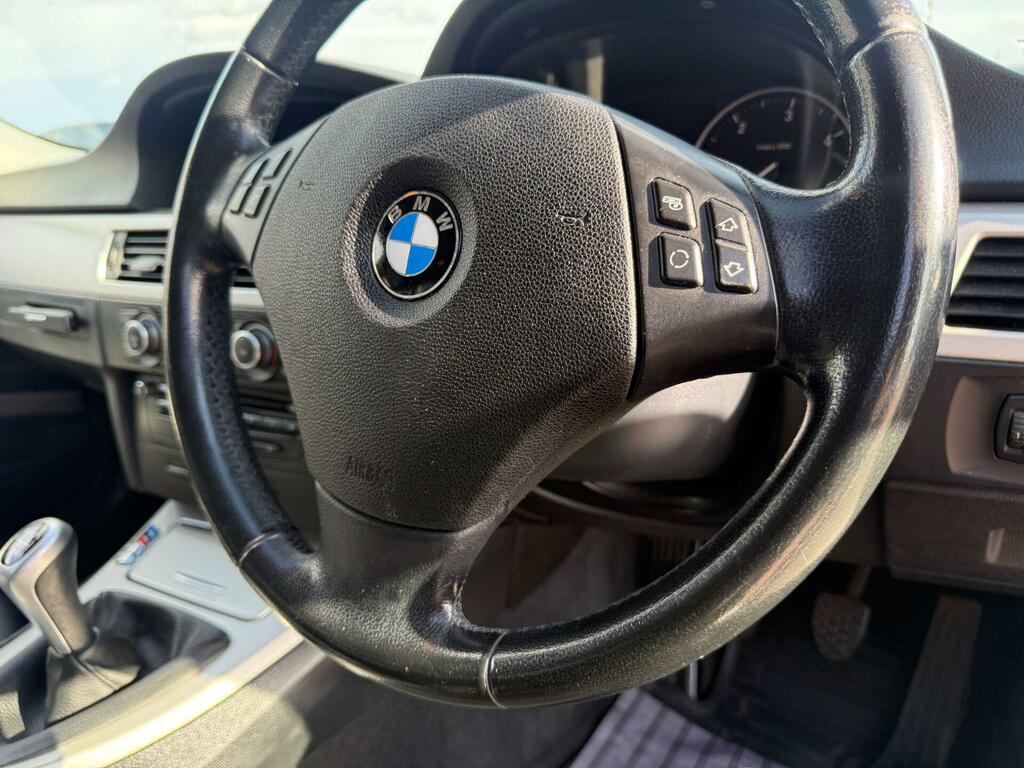 BMW 3 Series 3.0 330D Sport Plus Blue #26