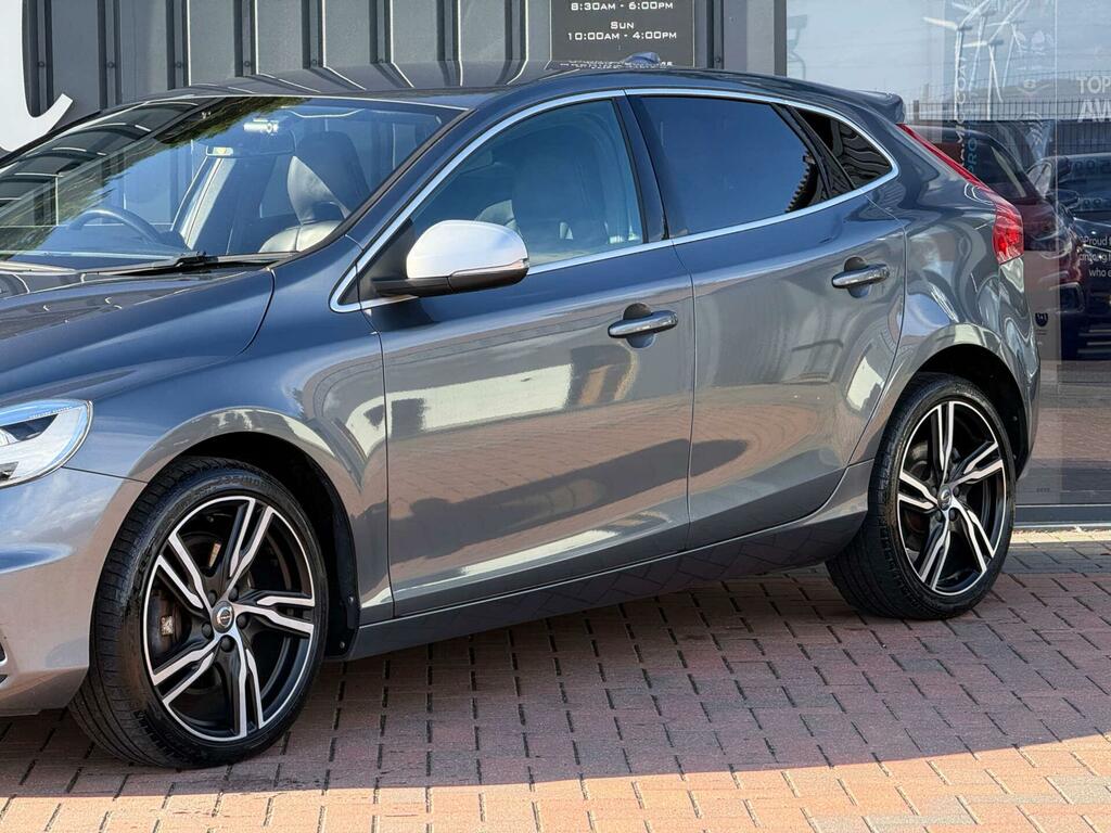 Volvo V40 R-design Pro Grey