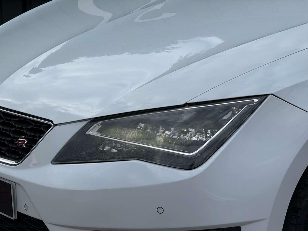 Seat Leon Fr White #4