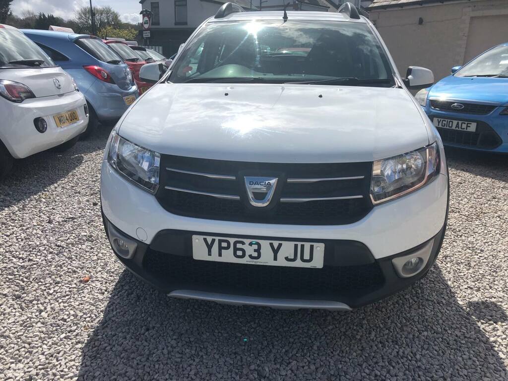 Dacia Sandero Stepway 0.9 Tce Laureate White #2