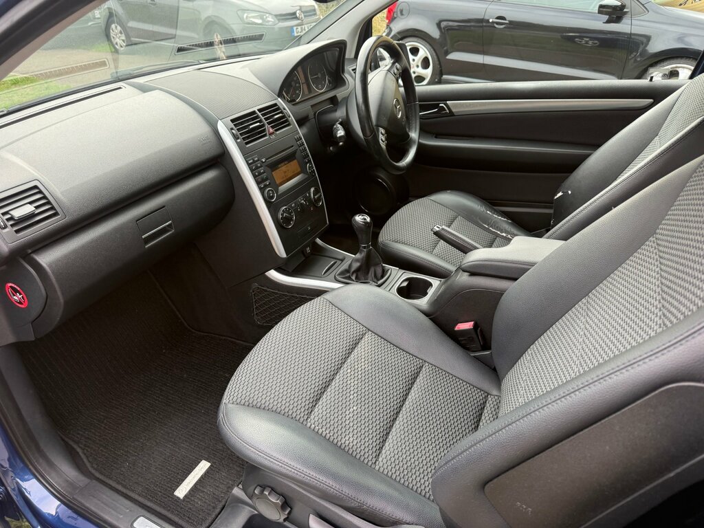 Mercedes-Benz A Class 1.5 A160 Elegance Grey #10