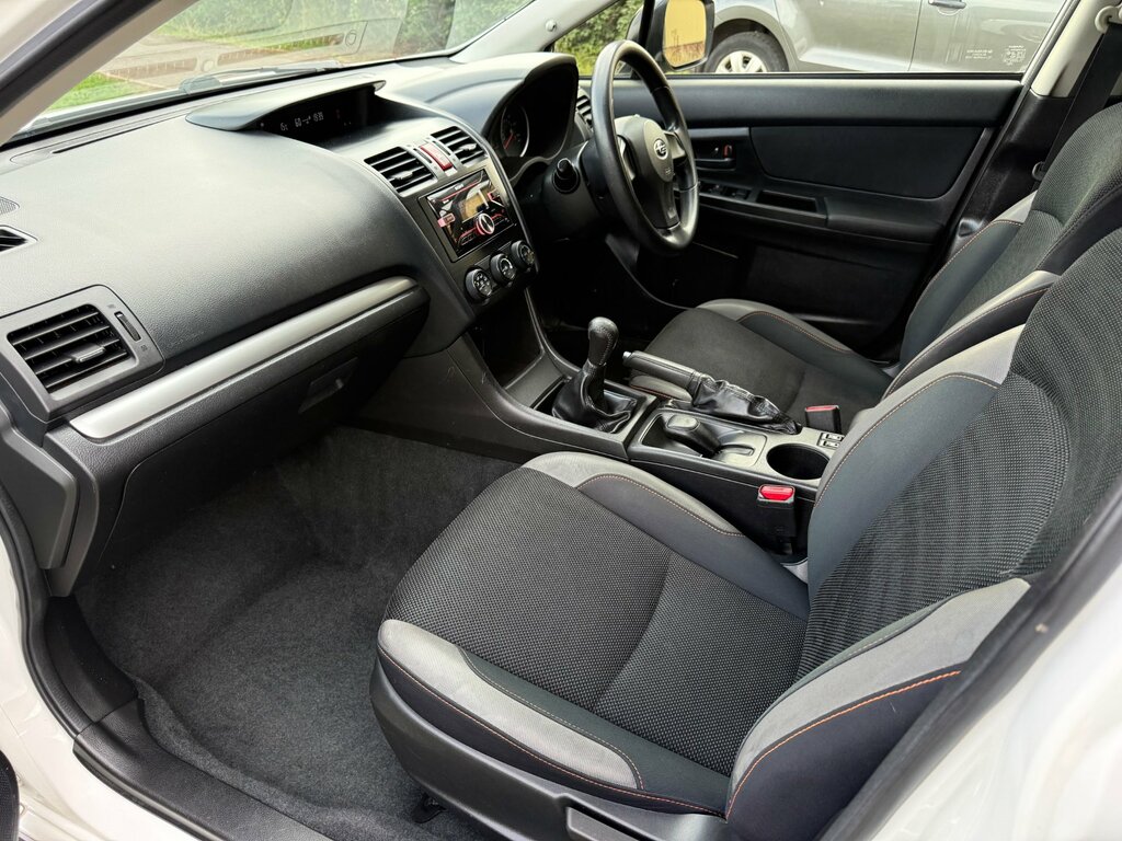 Subaru XV 2.0D Se Blue #9