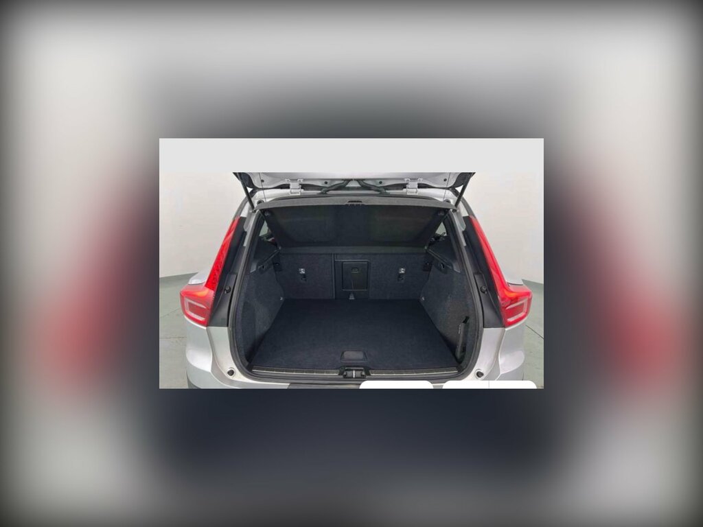 Volvo XC40 1.5 T3 Momentum #9
