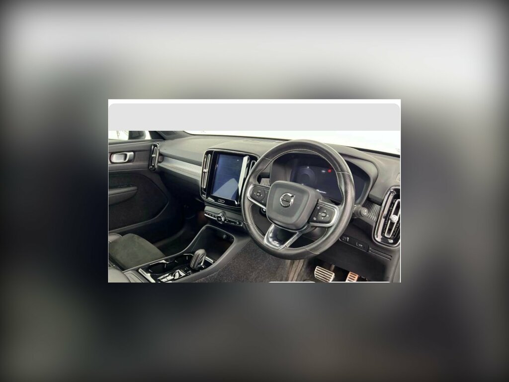 Volvo XC40 1.5 T3 Momentum #6