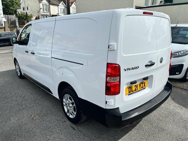 Vauxhall Vivaro 1.5 Turbo D 2900 Dynamic L2 H1 Euro 6 S S 6Dr White #5