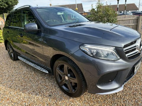 Mercedes-Benz GLE Class Diesel White #9