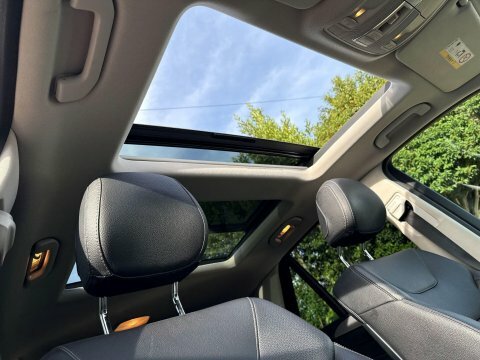 Mercedes-Benz GLE Class Diesel White #3