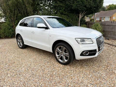 Audi Q5 3.0 Sq5 Tdi Quattro 322 Bhp Black #2