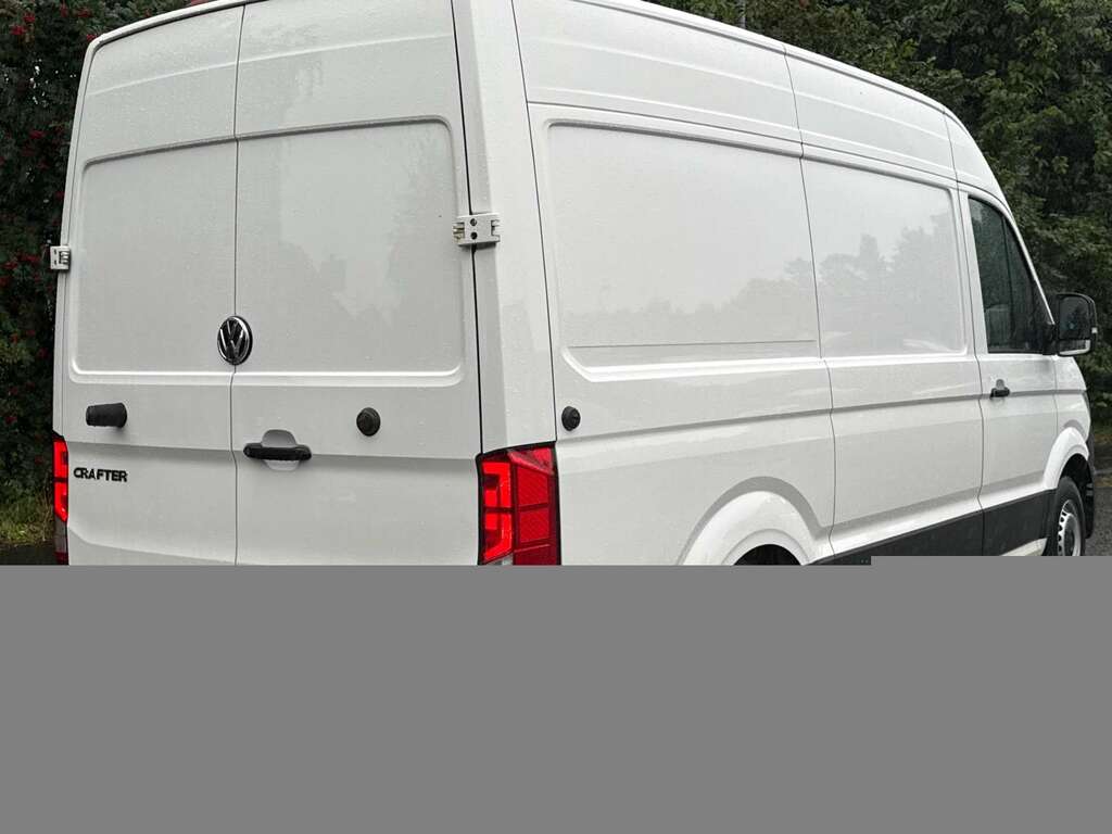 Volkswagen Crafter Cr35 Trendline 2.0 Tdi Mwb White