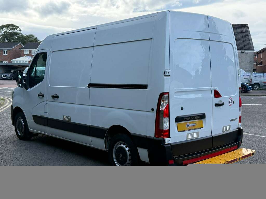 Renault Master Mm35 Business Blue Dci Mwb L2h2 White