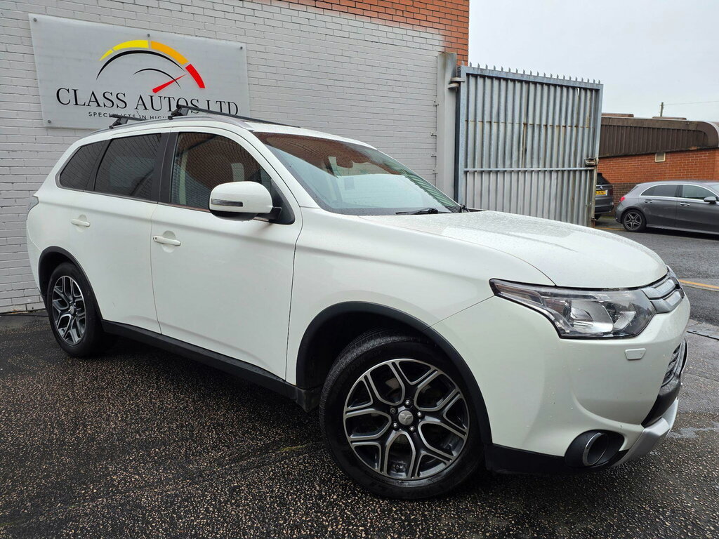 Mitsubishi Outlander Di-d Gx4 U4250 White #5