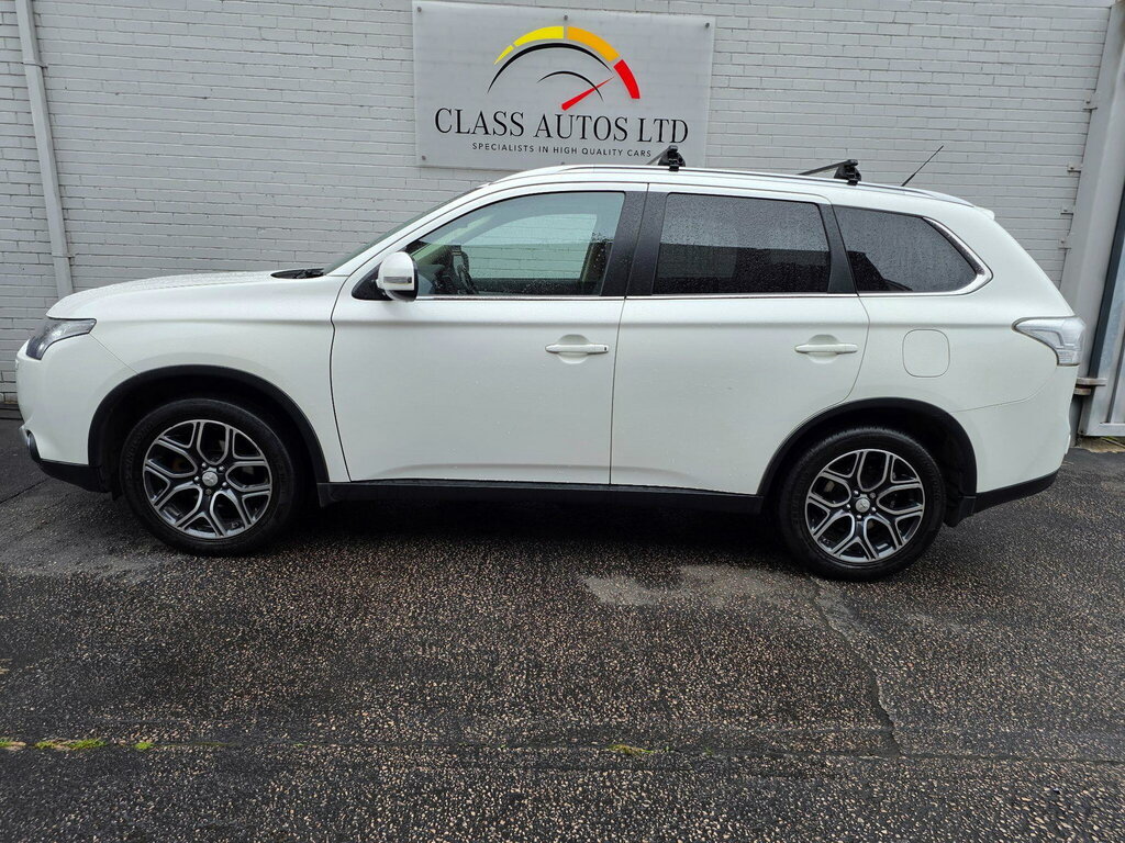 Mitsubishi Outlander Di-d Gx4 U4250 White #7