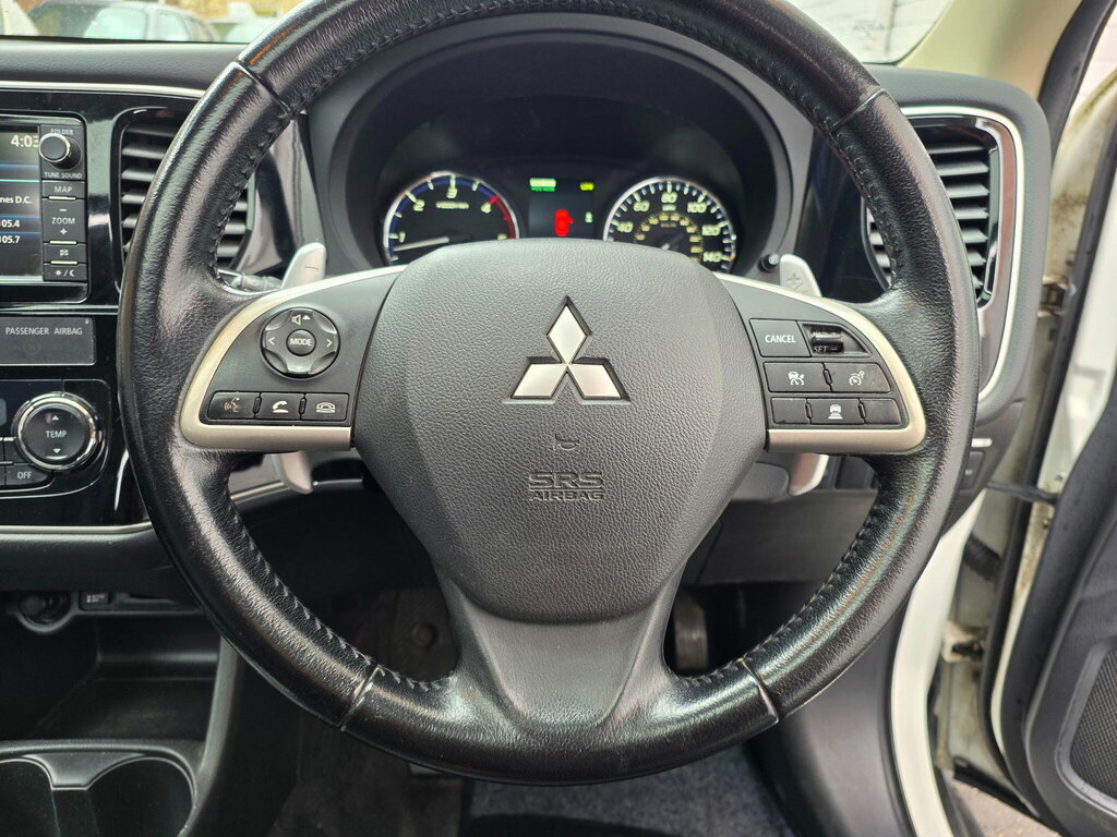 Mitsubishi Outlander Di-d Gx4 U4250 White #33