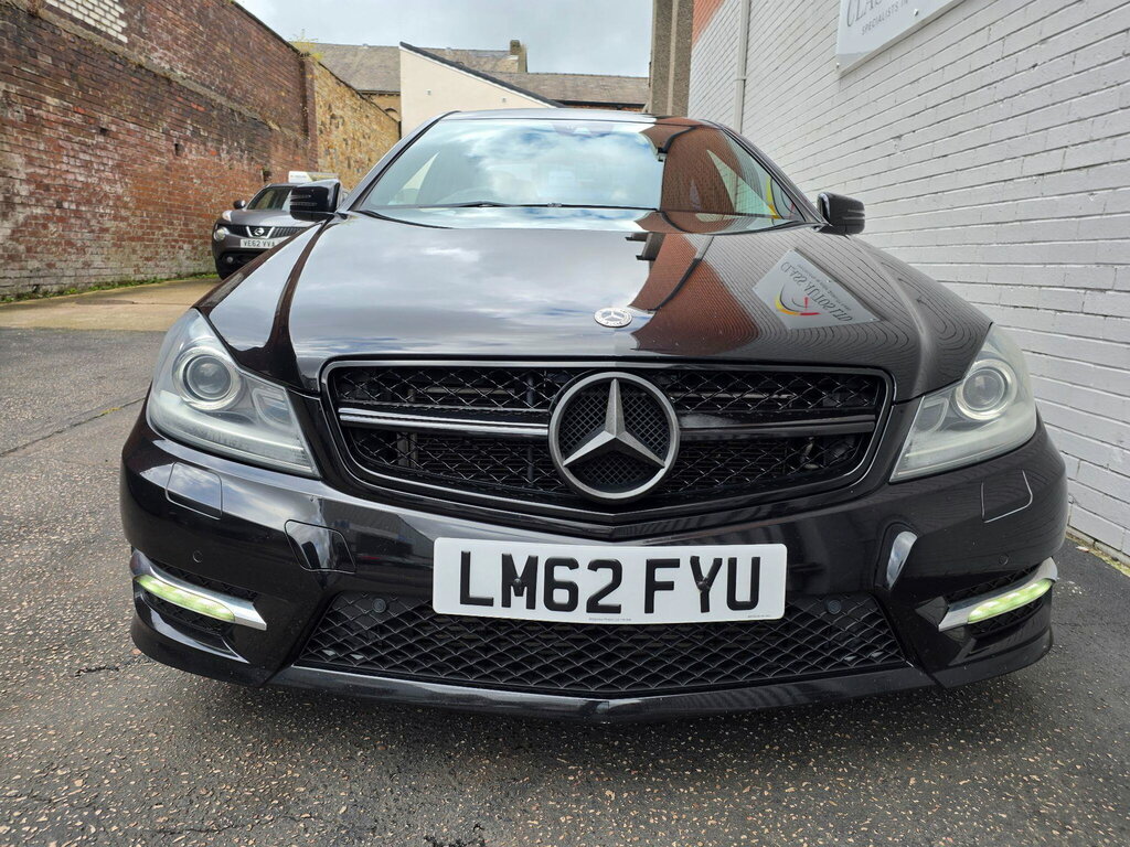 Mercedes-Benz C Class 1.6 C180 Blueefficiency Amg Sport G-tronic Euro 5 Black #2