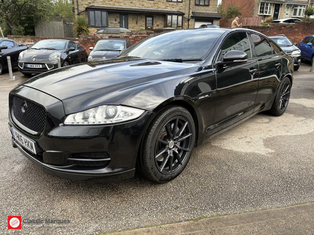 Jaguar XJ Portfolio Black #4