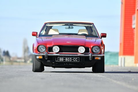 Aston Martin V8 Volante Red #4