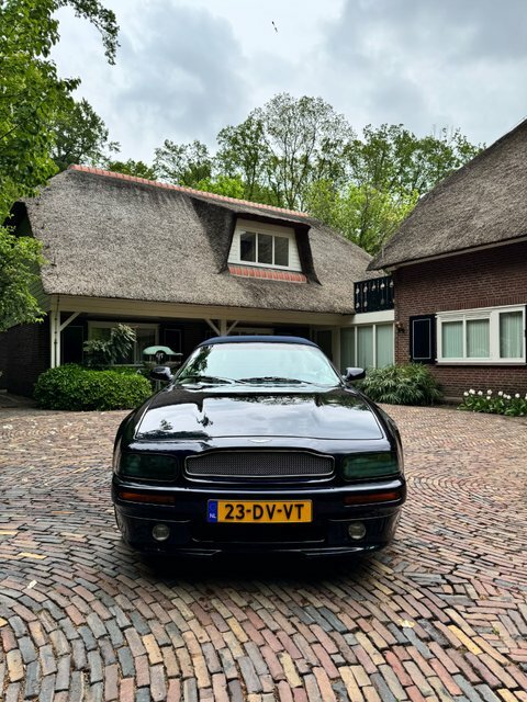 Aston Martin V8 Long Wheel Volante Blue #3