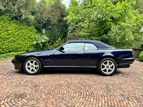 Aston Martin V8 Long Wheel Volante Blue #4