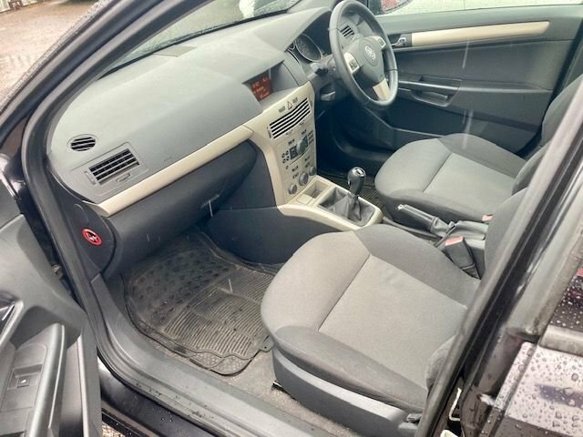 Vauxhall Astra 1.6I 16V Energy Hatchback 156 G Black #6