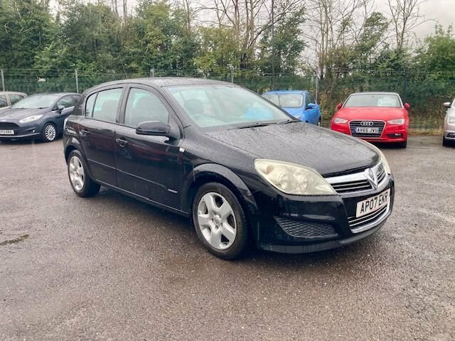 Vauxhall Astra 1.6I 16V Energy Hatchback 156 G Black