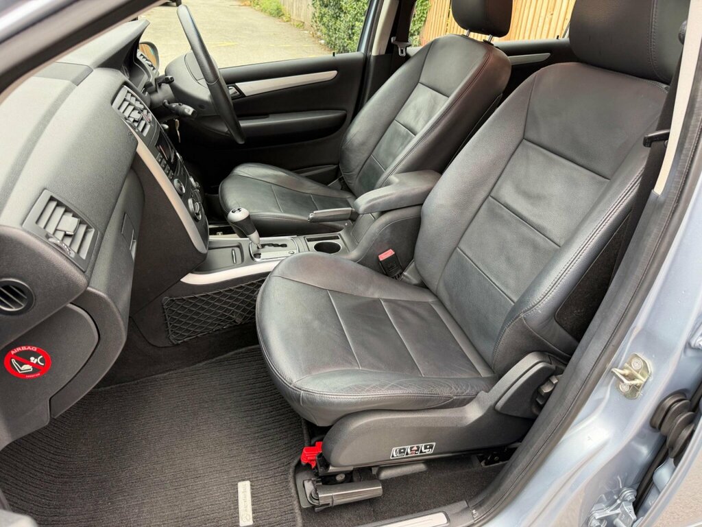 Mercedes-Benz B Class Mpv Grey #12