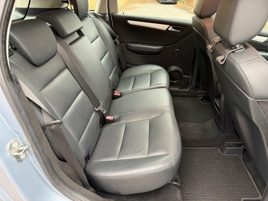 Mercedes-Benz B Class Mpv Grey #18