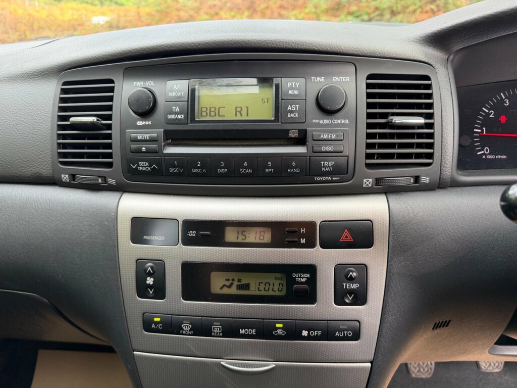 Toyota Corolla Hatchback Silver #23