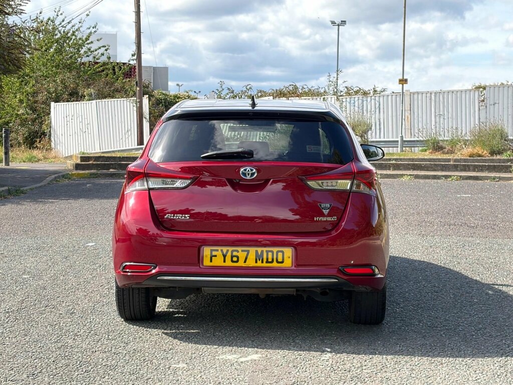Toyota Auris Hatchback Black #8