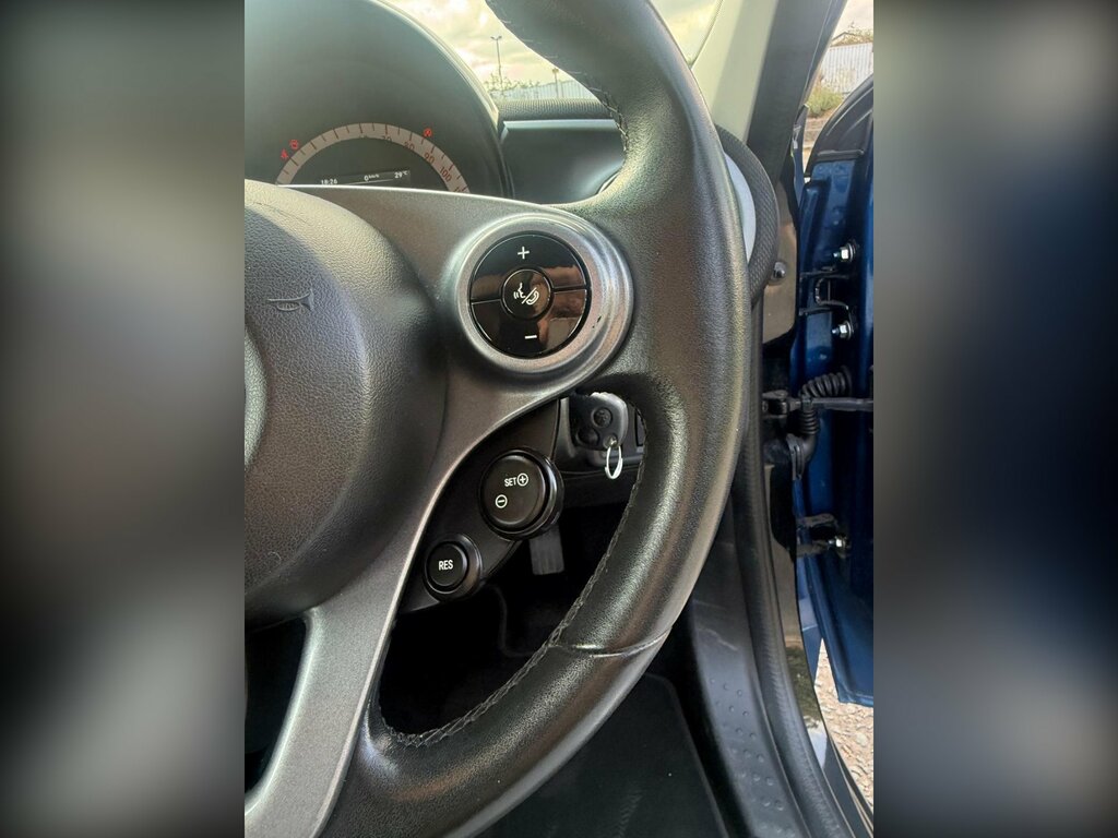 Smart Forfour 0.9T Passion Premium Twinamic Euro 6 Ss Black #17