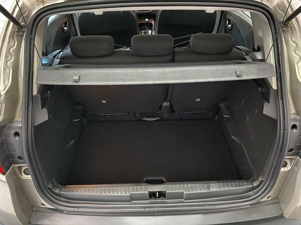 Renault Captur Dynamique Medianav Black #26