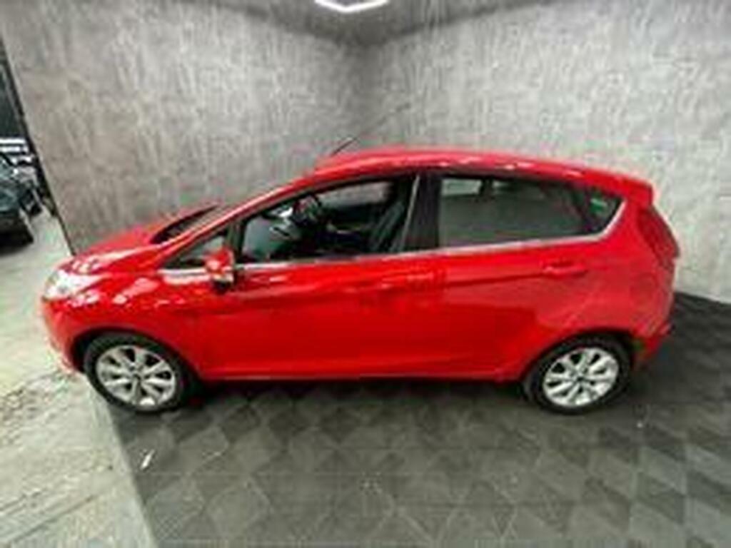 Ford Fiesta Hatchback Blue #15