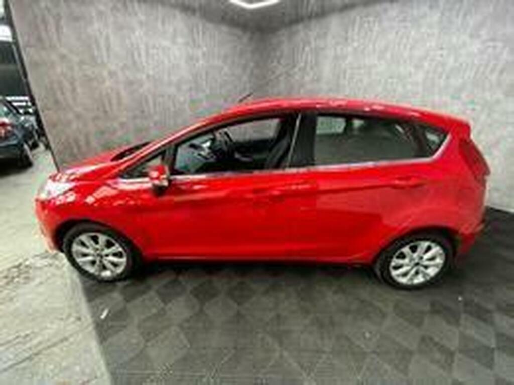 Ford Fiesta Hatchback Blue #14