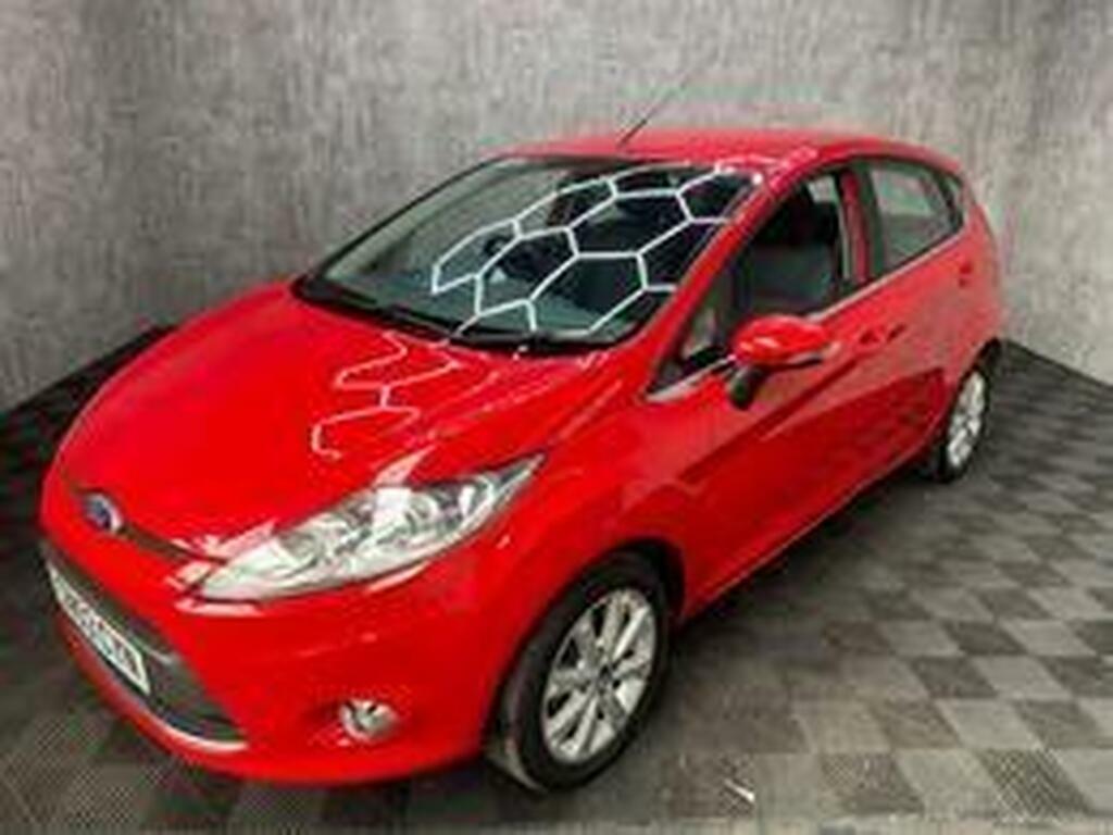 Ford Fiesta Hatchback Blue #4