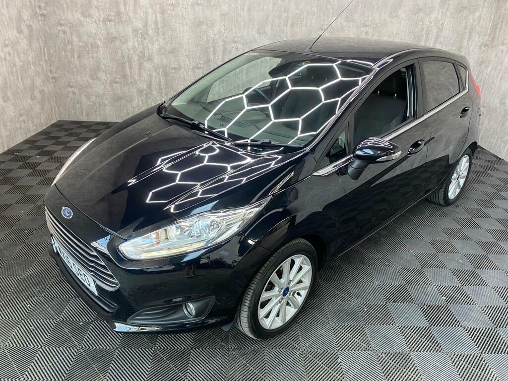 Ford Fiesta 1.0T Ecoboost Titanium Euro 6 S S Black #2