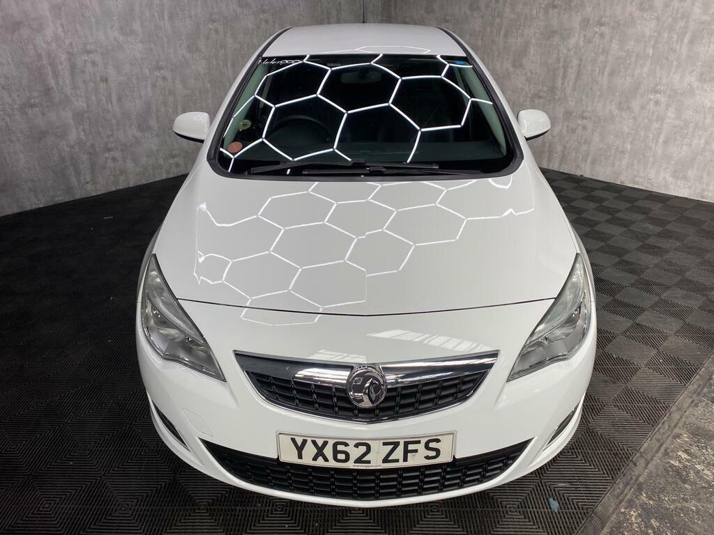 Vauxhall Astra 1.6 16V Active Limited Edition Euro 5 White #4