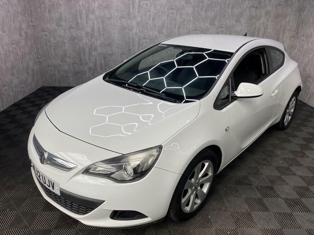Vauxhall Astra GTC 1.4T 16V Sport Euro 5 S S White #2