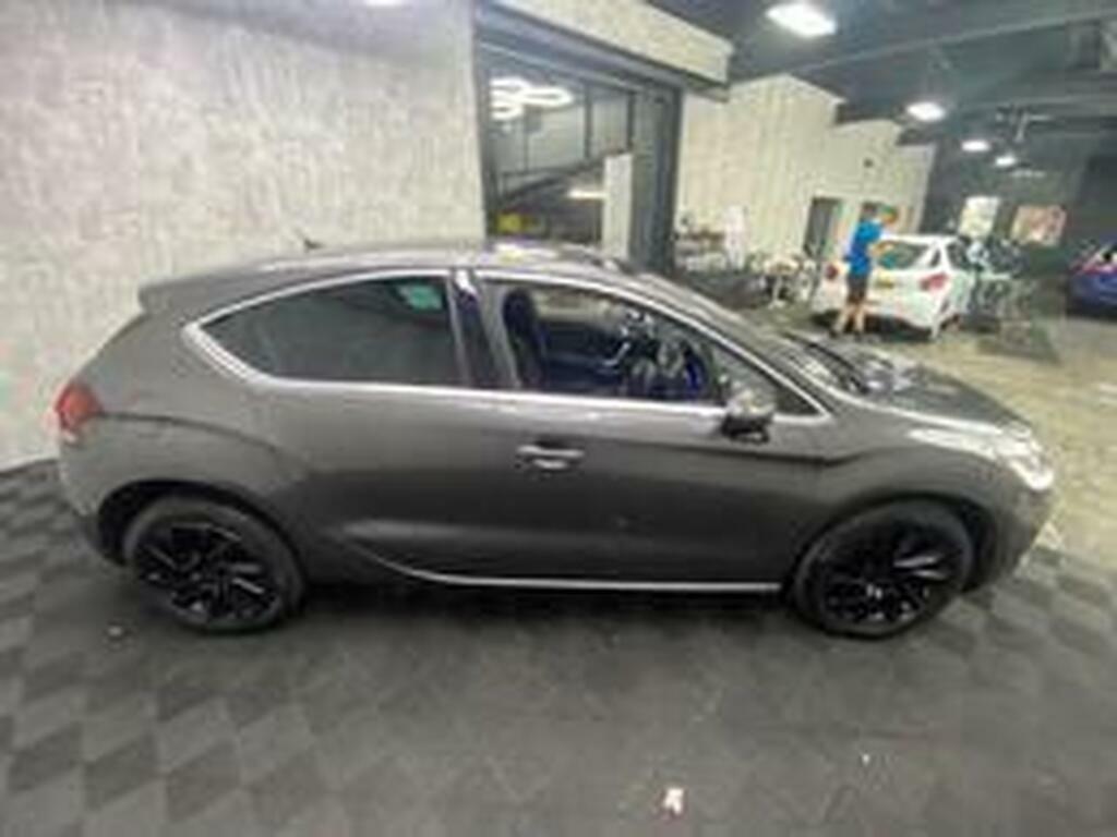 DS DS 4 Hatchback 1.6 Bluehdi Elegance Euro 6 Ss 2 Grey #9