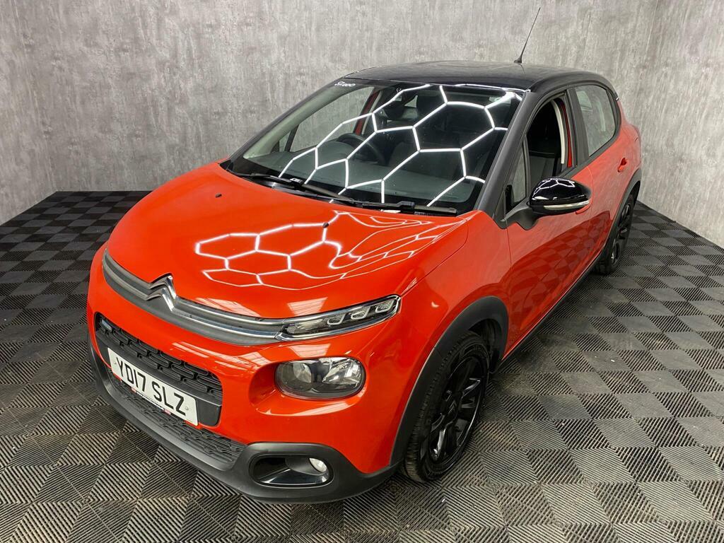 Citroen C3 1.2 Puretech Feel Euro 6 YD17SLZ Orange #2