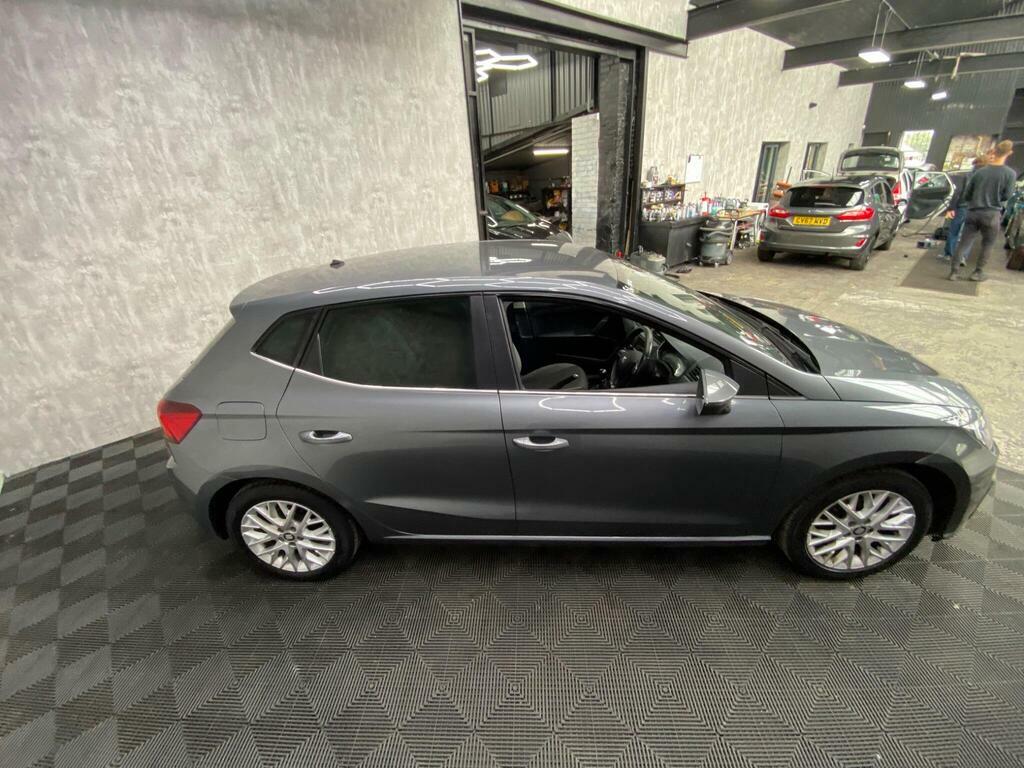 Seat Ibiza 1.0 Tsi 95 Se Black #8