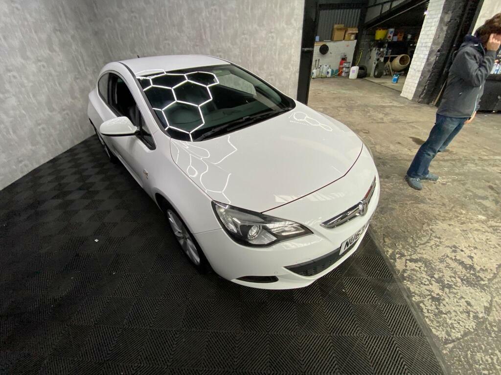 Vauxhall Astra GTC 1.6T 16V Sri Euro 5 White #6