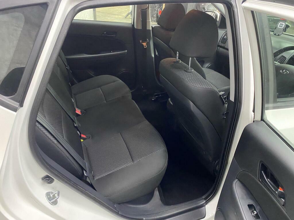 Hyundai I30 Crdi Comfort Black #23